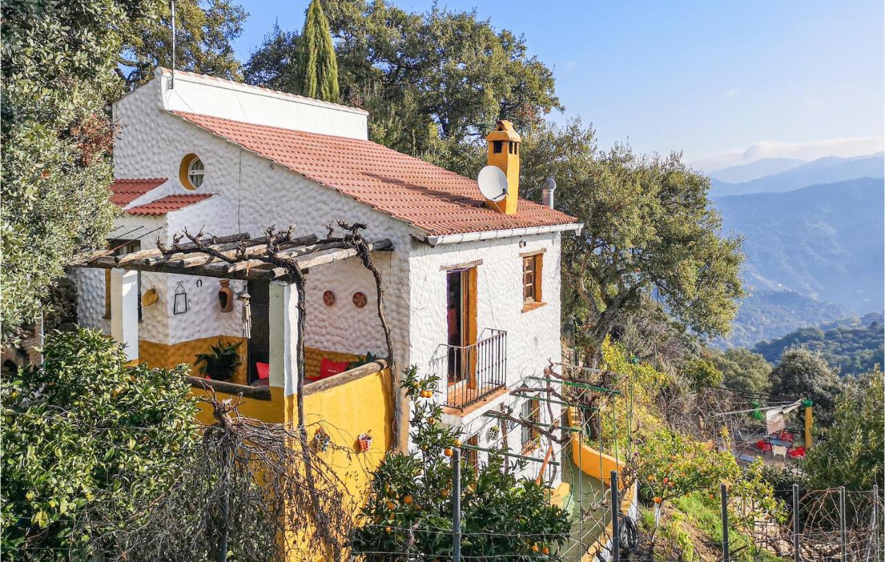 Amazing Cottage In Algatocin With Kitchen Esterno foto