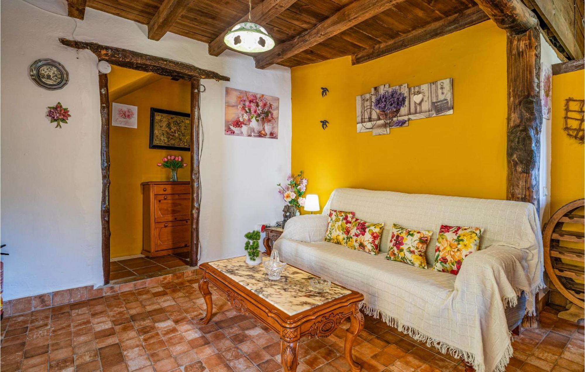 Amazing Cottage In Algatocin With Kitchen Esterno foto
